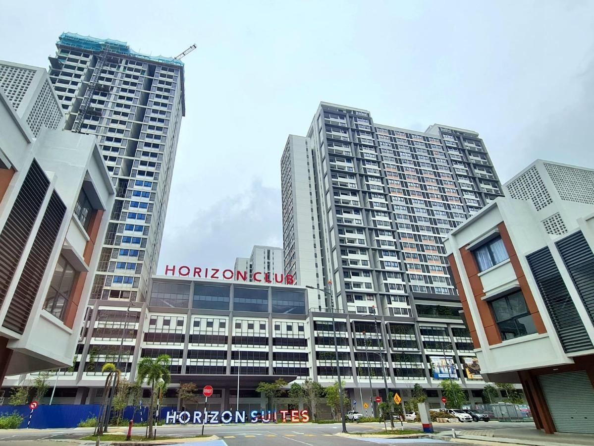 Horizon Suites Near Klia Airport Sepang Buitenkant foto